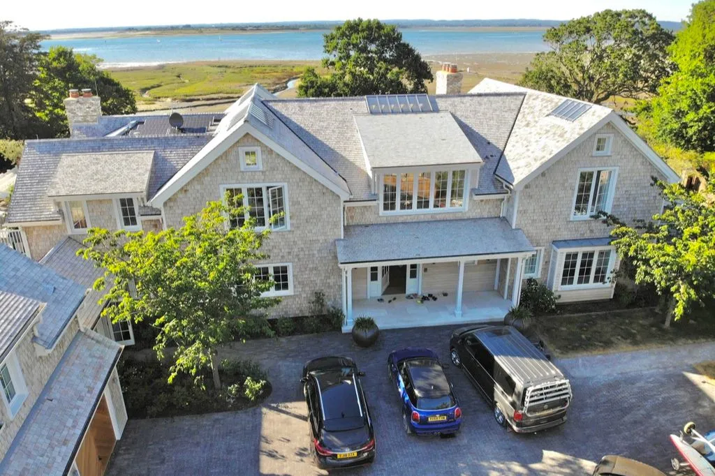 New build in harbour location 4 New build in harbour location 4