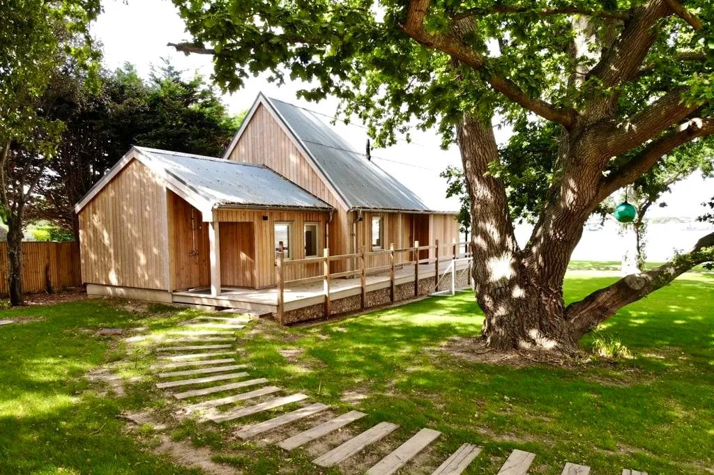 Bespoke New Build in Chichester Location 4 Bespoke New Build in Chichester Location 4