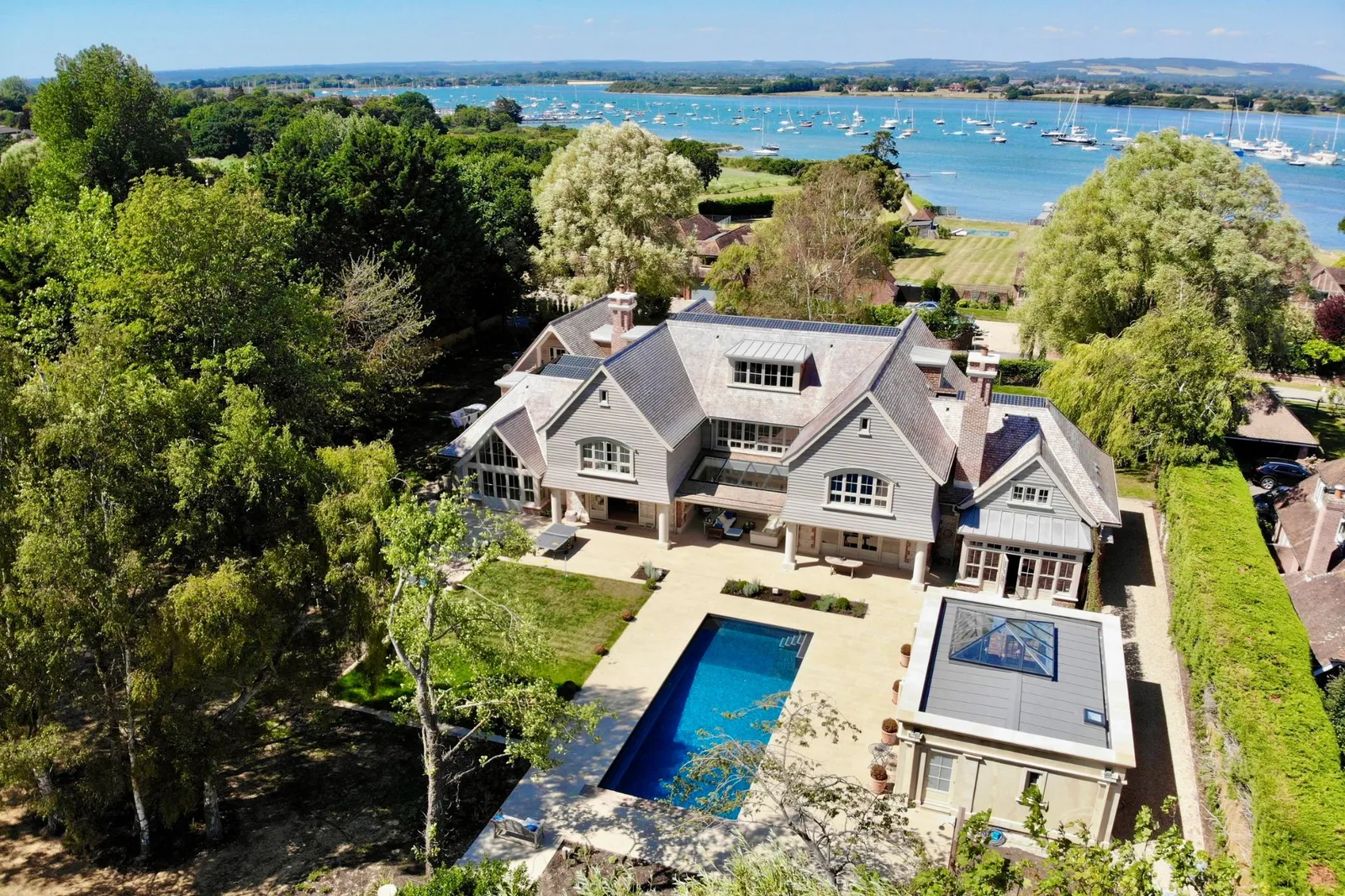 Large new build bespoke property in harbour location 8 Large new build bespoke property in harbour location 8